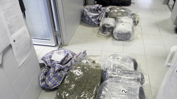 Zaplenjeno više od 56 kilograma marihuane u Čajetini