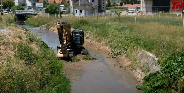 Započelo čišćenje korita Vidrenjaka i Pečaonice u Tutinu