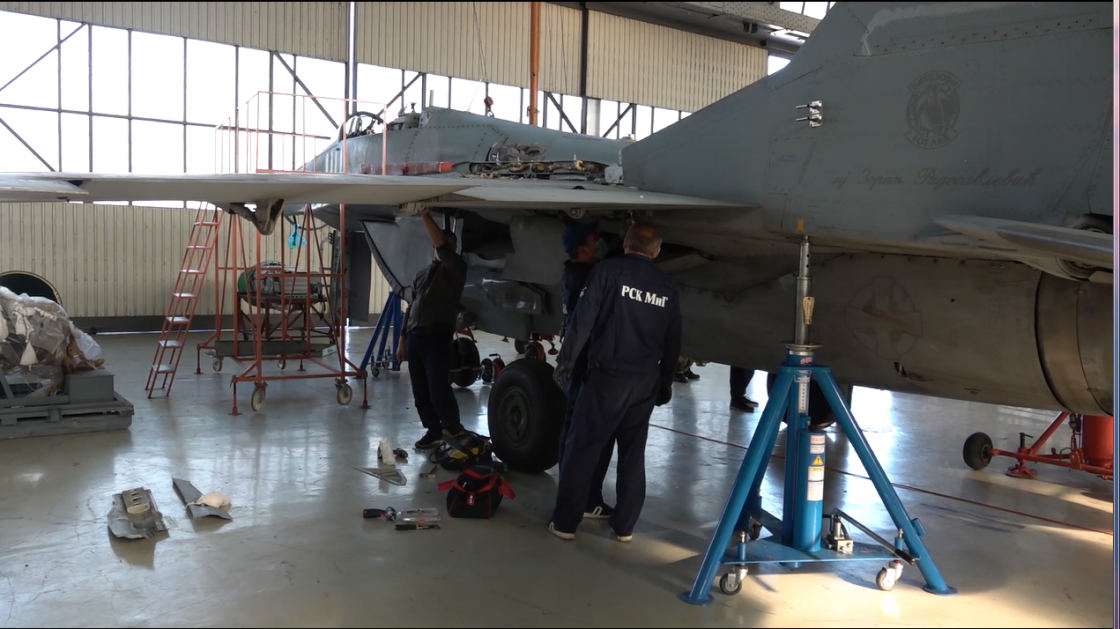Započeta poslednja faza modernizacije lovaca MiG-29, posle više od 20 godina kadeti VA na obuci za srednji transportni helikopter