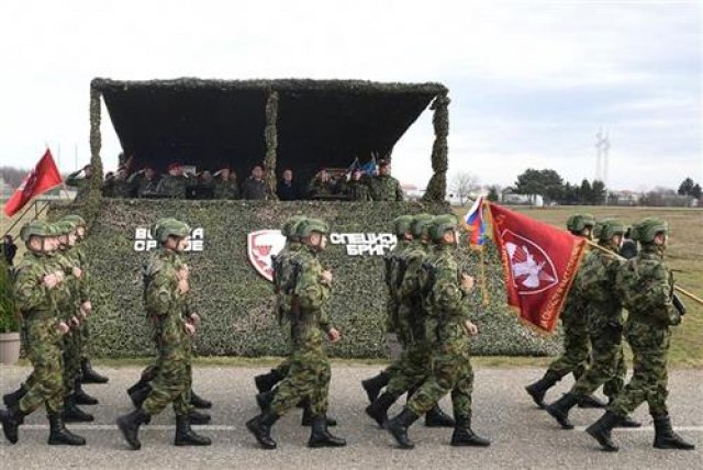 Zašto Vulin vaskrsava dve brigade koje su ratovale u BiH i na Kosovu?