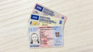 Zašto su dugi redovi za pasoše i lične karte u Srbiji