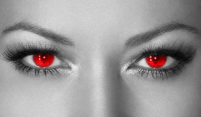 Zašto su nam oči na fotografijama najčešće crvene?