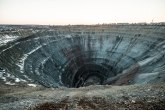Zastrašujuće: 10 najvećih rupa bez dna na Zemlji