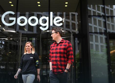Zatvorite usta - Gugl kupuje Epl! Kako je algoritam izazvao HAOS NA BERZAMA