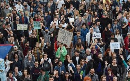 
					Završen 13. građanski protest u Beogradu, novi skup zakazan za sutra 
					
									