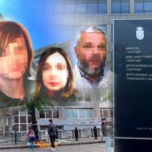Završena sednica o presudi roditeljima dečaka ubice: Majka prisustvovala, otac nije dovezen iz pritvora - o ovome se pričalo pet sati