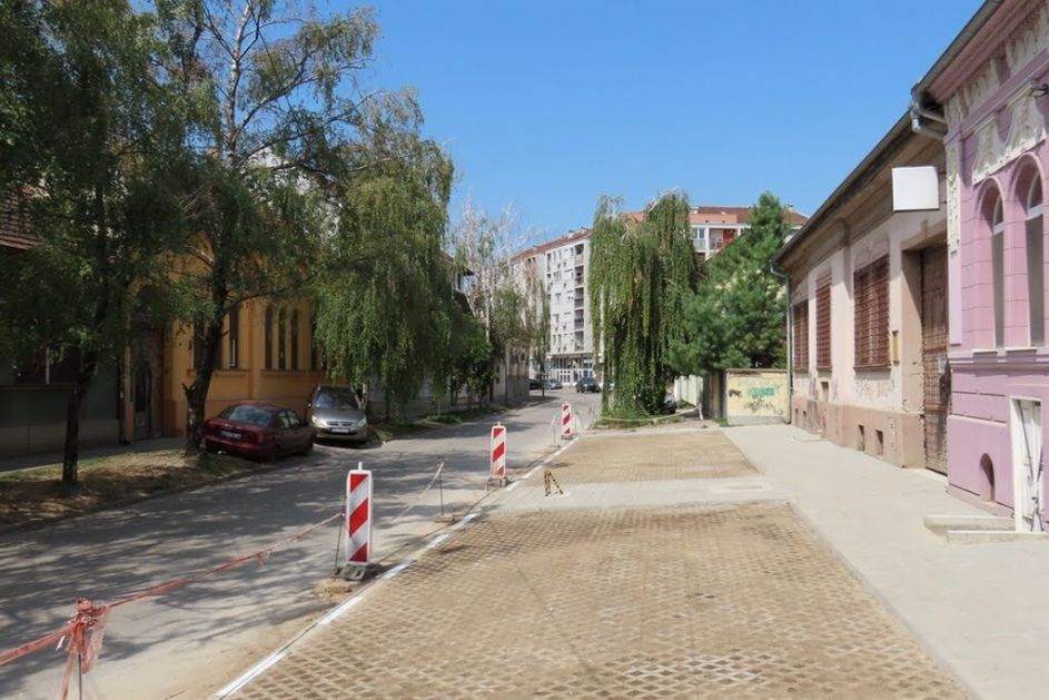 Završeni radovi na rekonstrukciji parkirališta u Almaškoj i Temerinskoj ulici