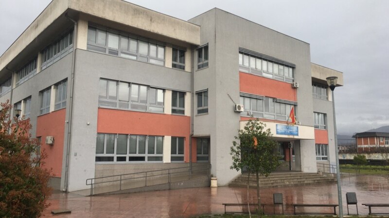 Zbog dojava o postavljenim bombama evakuisane škole u skoro svim gradovima u Crnoj Gori