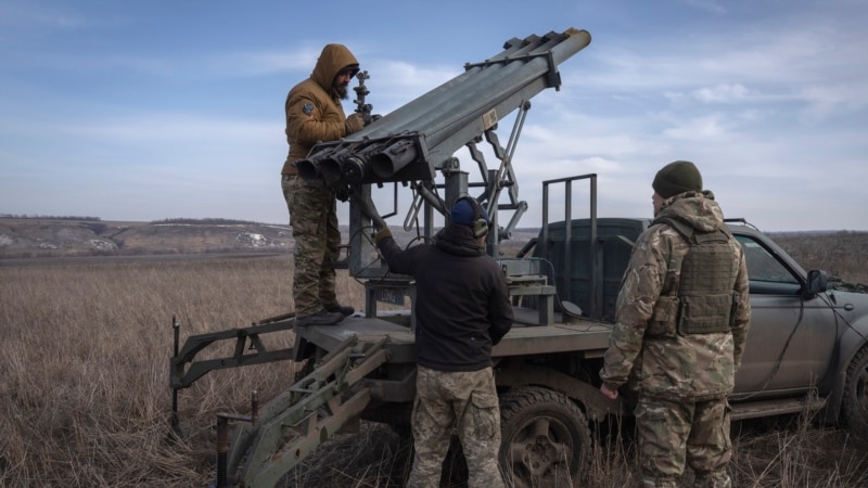 Zbog odlaganja zapadne pomoći, ukrajinske snage suočene sa nestašicom municije za borbu protiv Rusije 