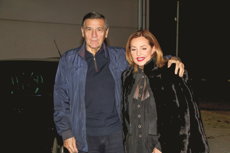 Zbog onoga što je Mrka rekao ovoj pevačici, Ana je prekinula kontakt s njom, a bile su najbolje prijateljice: Ivana tek sad sve otkrila