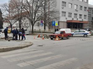 Zbog pucanja toplovoda centar Leskovca od jutros bez grejanja