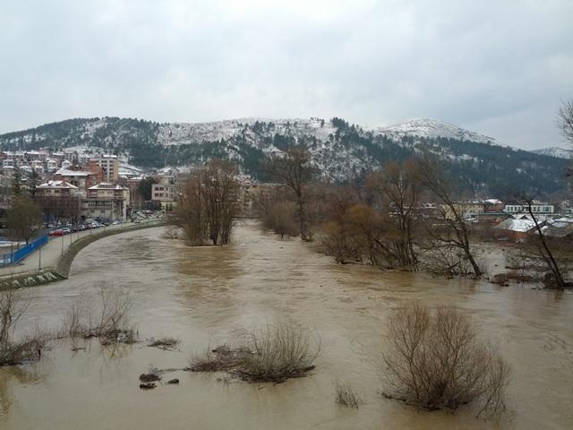 Zbog topljenja snijega i kiša u Sjenici poplavljeno 100 kuća