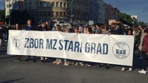 Zborovi Novog Sada traže hitno raspisivanje parlamentarnih izbora: „Ako SNS blokira sud, vlast priznaje da više nema legitimitet“