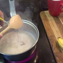 Zdrav doručak koji odmah tera u toalet: Recept za bolju PROBAVU - rešava zatvor, nadutost i lenja creva, a gotov za 15 minuta