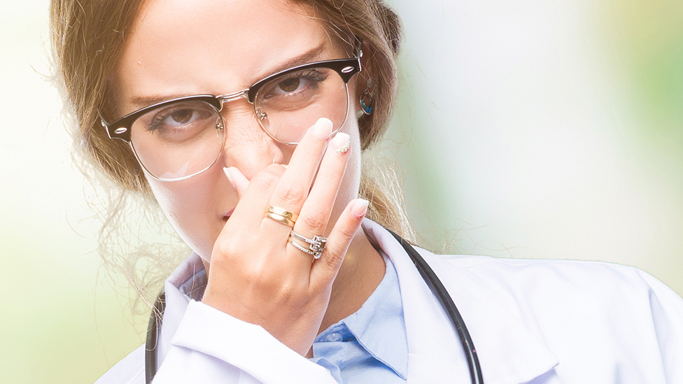 Zdravlje i korona virus: Oni koji čačkaju nos se češće zaražavaju kovidom, pokazalo istraživanje