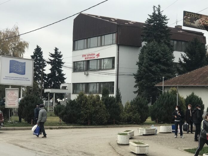 Zdravstvene ustanove u Toplici duguju milione, DZ Žitorađa u minusu 3.417 dana, ZC Prokuplje 337 dana