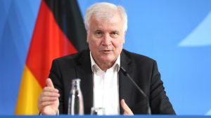Zehofer: Nemačka će pojačati bezbednost granice zbog migranata