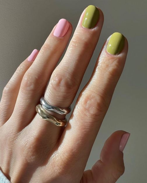 Zeleni kao matcha latte: Ovi nokti su letnji must-have