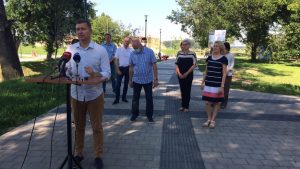 Zelenović: Ponavljanje izbora vrh ledenog brega neregularnosti