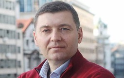 
					Zelenović: Šapčani imaju privilegiju da učestvuju na izborima, svi drugi u Srbiji će samo glasati 
					
									
