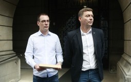 
					Zelenović i Bastać zatražili informacije od Radojičića o radovima na Trgu Republike 
					
									