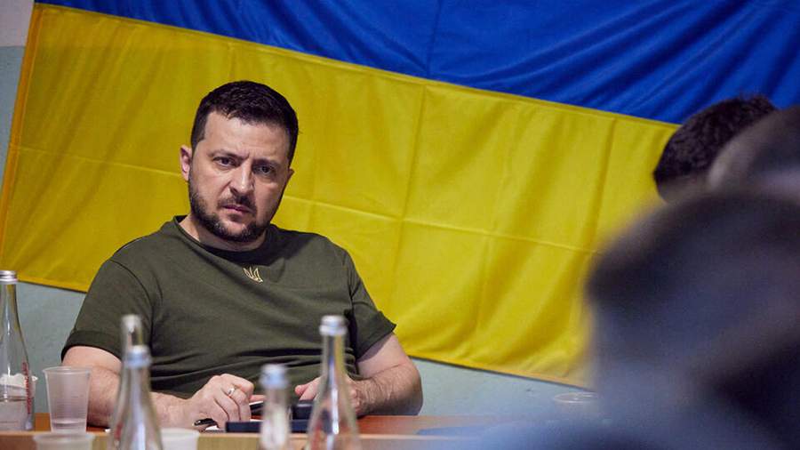 Zelenski naredio stvaranje vojnih uprava u oblastima DNR-a pod kontrolom Kijeva