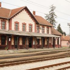 Železnička stanica na obali Tamiša: Zdanje od velikog značaja za razvoj Pančeva (VIDEO)