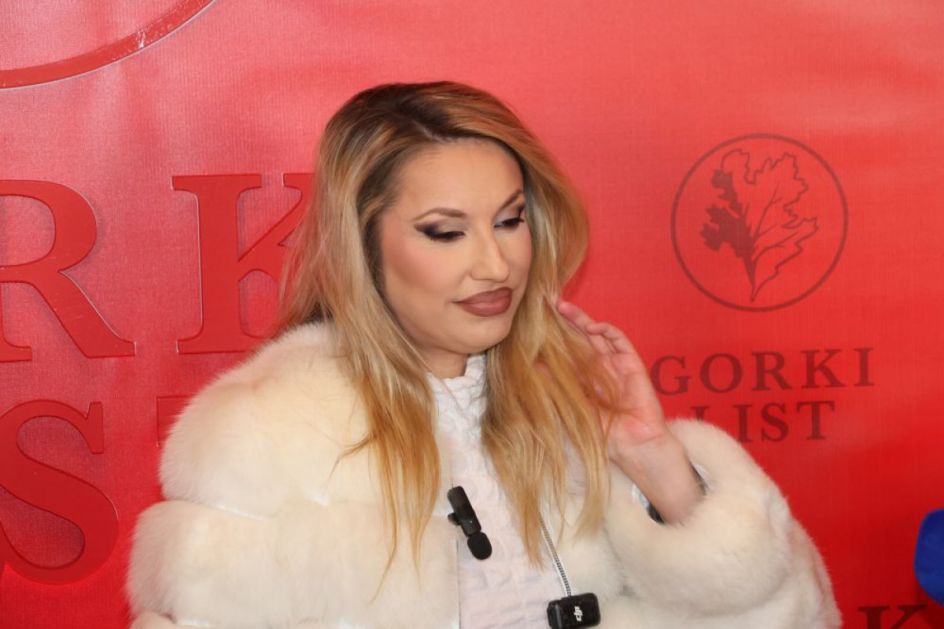 Želim dete, ali nisam u cvetu mladosti: Rada Manojlović o majčinstvu