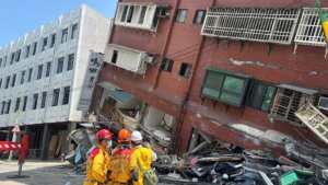 Zemljotres na Tajvanu: Najjači potres u poslednjih 25 godina, ima poginulih – „Na ulici sam, a njiše kao na brodu“ , svedok za BBC na srpskom