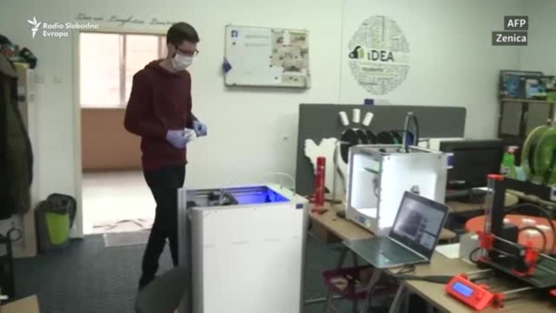 Zenica: 3D printer za zaštitne vizire