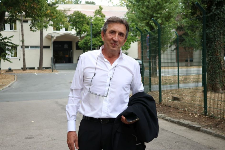 Žika Jaksić na snimanju Nikad nije kasno: Njoj se najviše obradovao FOTO