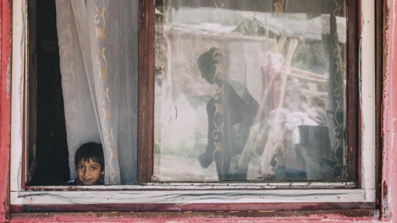Život romske dece bez velikog odmora