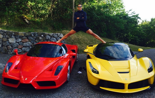 Zlatan Ibrahimović i njegova dva Ferrarija su hit na društvenim mrežama
