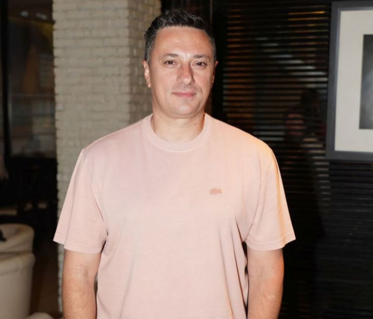 Znao sam da mi dolaziš, planeta se brže okretala: Andrija Milošević sinu posvetio najemotivnije stihove