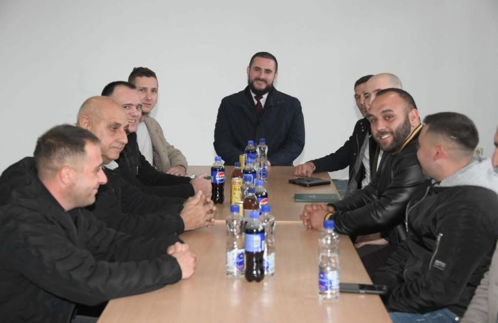 Zukorlić u posjeti bošnjačko-muslimanskoj zajednici u Loznici