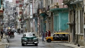 Žuto nebo nad Kubom