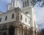 Zvonila zvona svih pravoslavnih crkva kako bi pozvala narod na molitvu uoči glasanja o Srebrenici