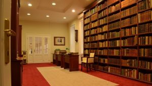 Gradska biblioteka Vršca predstavlja knjigu “Srbi iz Bugarske – Male sobe”
