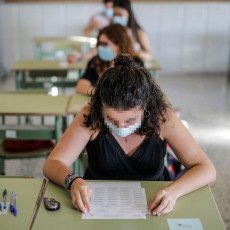 DANAS KONAČNI REZULTATI MALE MATURE IZLAZE: Stigao važan savet za sve maturante iz Ministarstva prosvete!