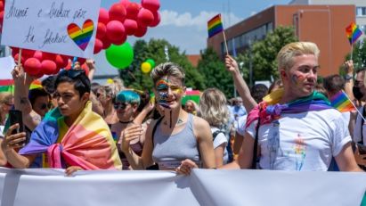 Parada ponosa Zajedno i ponosni u Prištini