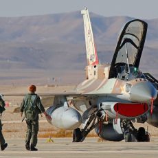 ŠEST IZRAELSKIH LOVACA F-16 ISPALILO 22 PROJEKTILA NA SIRIJU: PVO oborio 16 raketa, ali su životi izgubljeni! (FOTO/VIDEO)