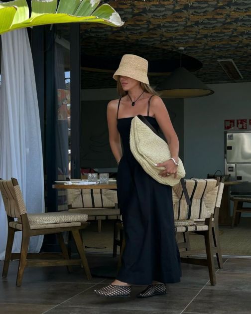 #trendalert: Ovaj model heklanog rafija šešira već obožavamo, a leto nije još ni počelo!